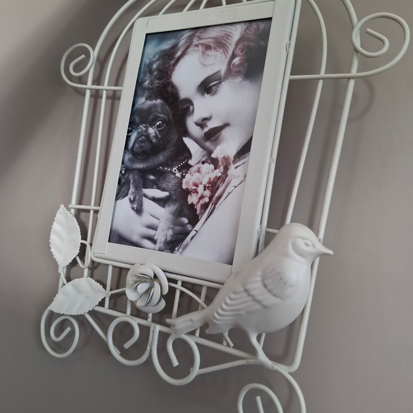 Metalinis pakabinamas rėmelis