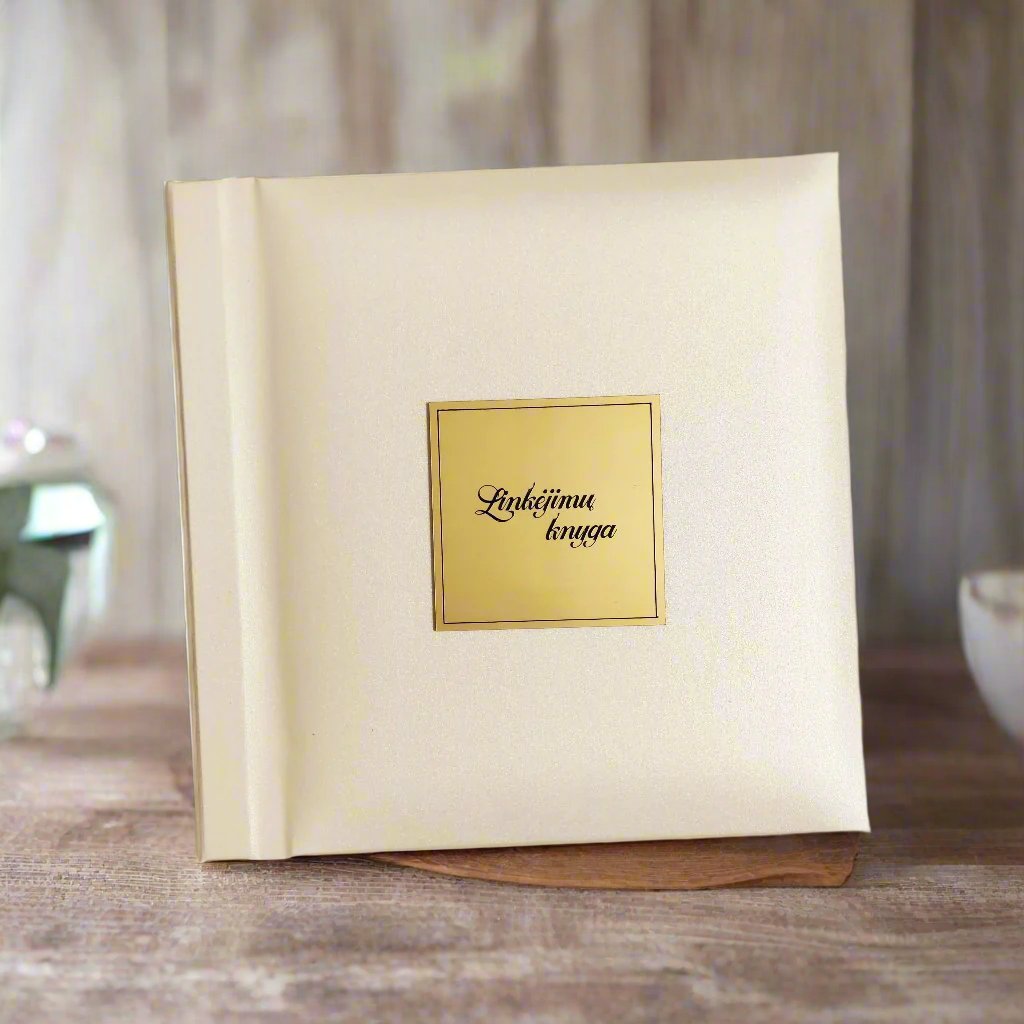 Palinkėjimų knyga "Perlo balta"