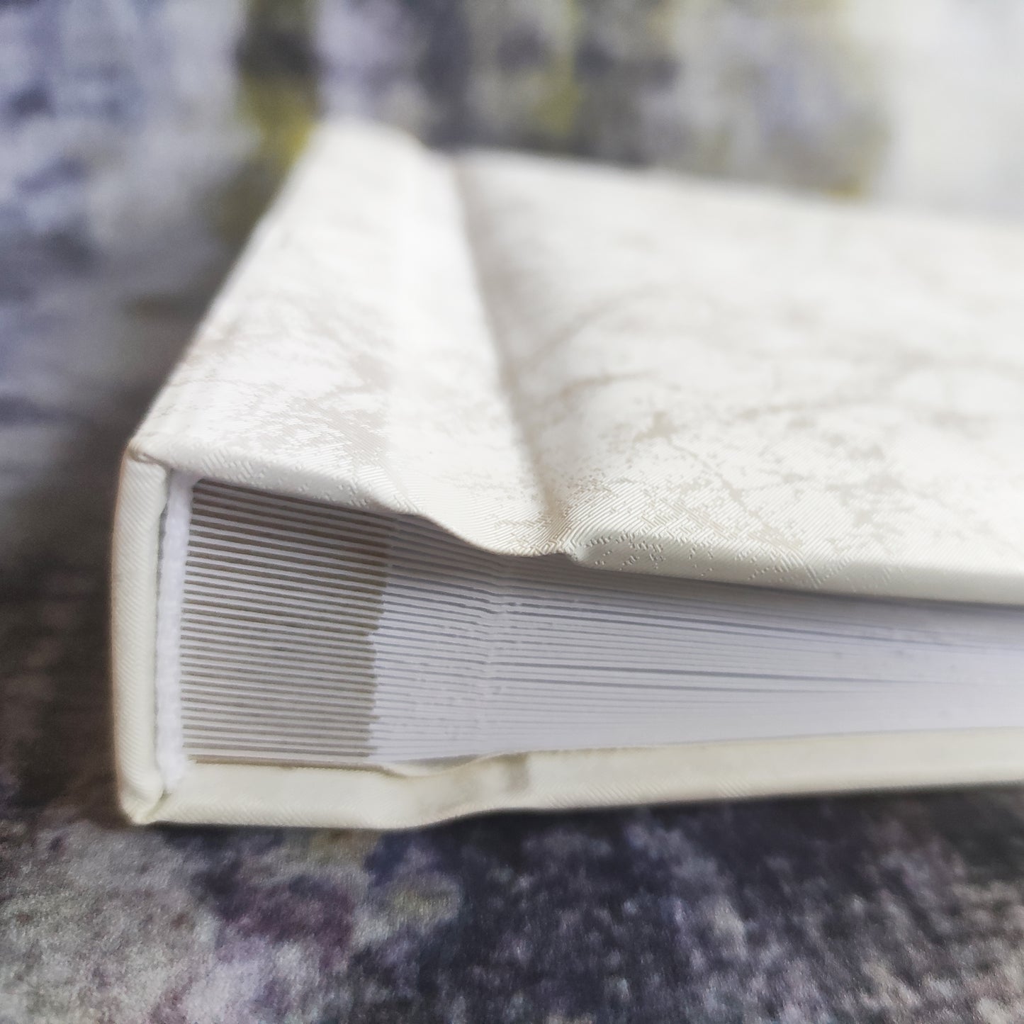 Palinkėjimų knyga "Šerkšno balta"