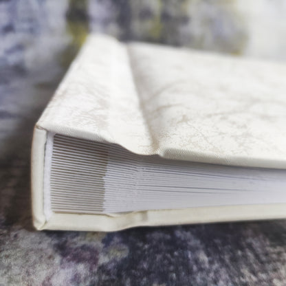 Palinkėjimų knyga "Šerkšno balta"